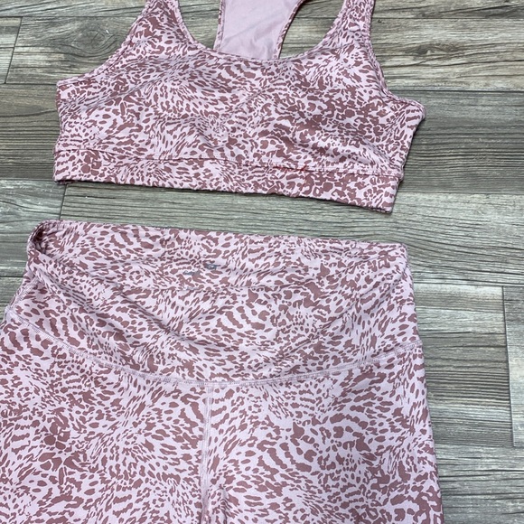 pink cheetah set 💕 - Picture 2 of 8